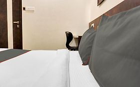 Hotel Samrat Plaza Pune